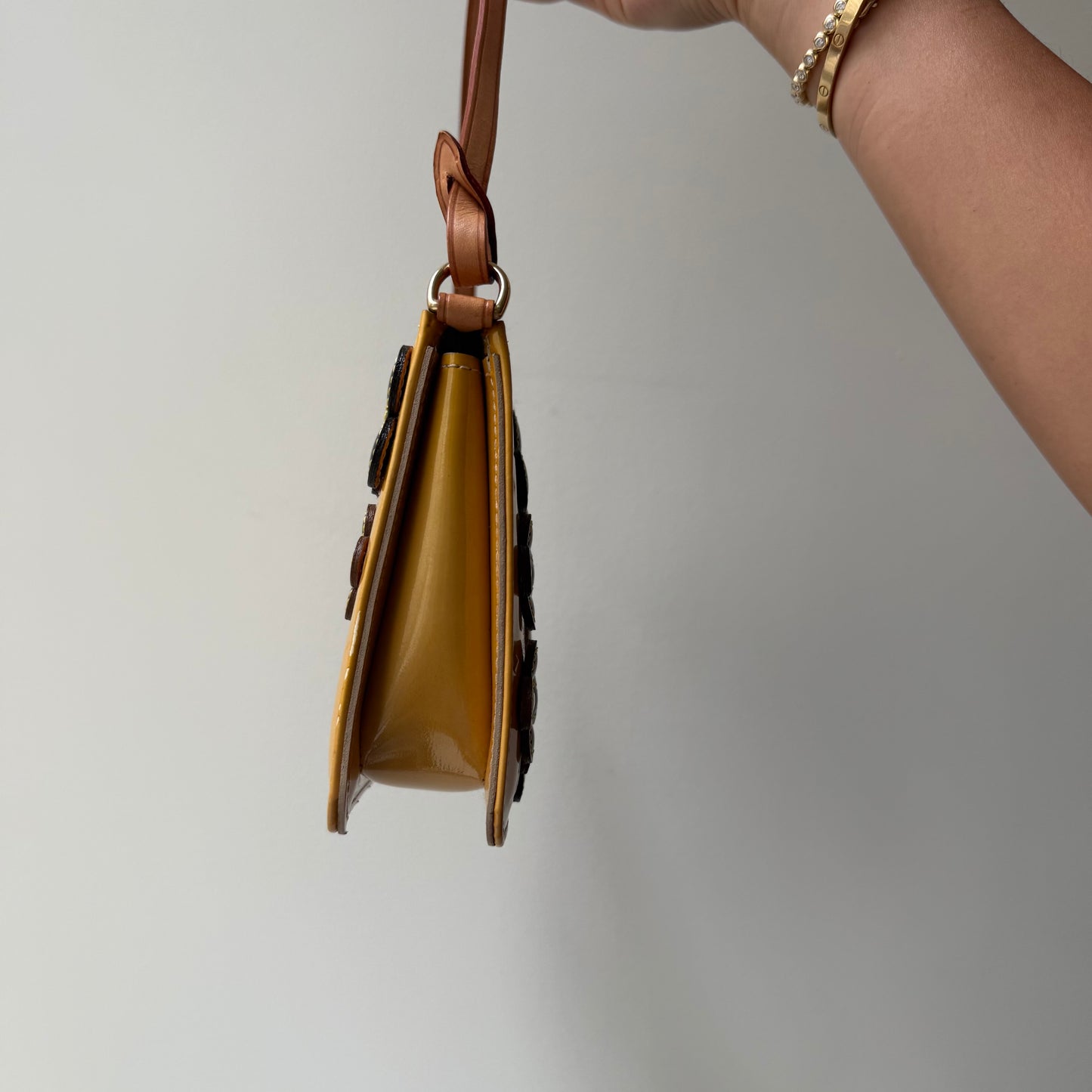 Louis Vuitton Yellow Lexington Flower Fleur Vernis Pochette w/ Dustbag