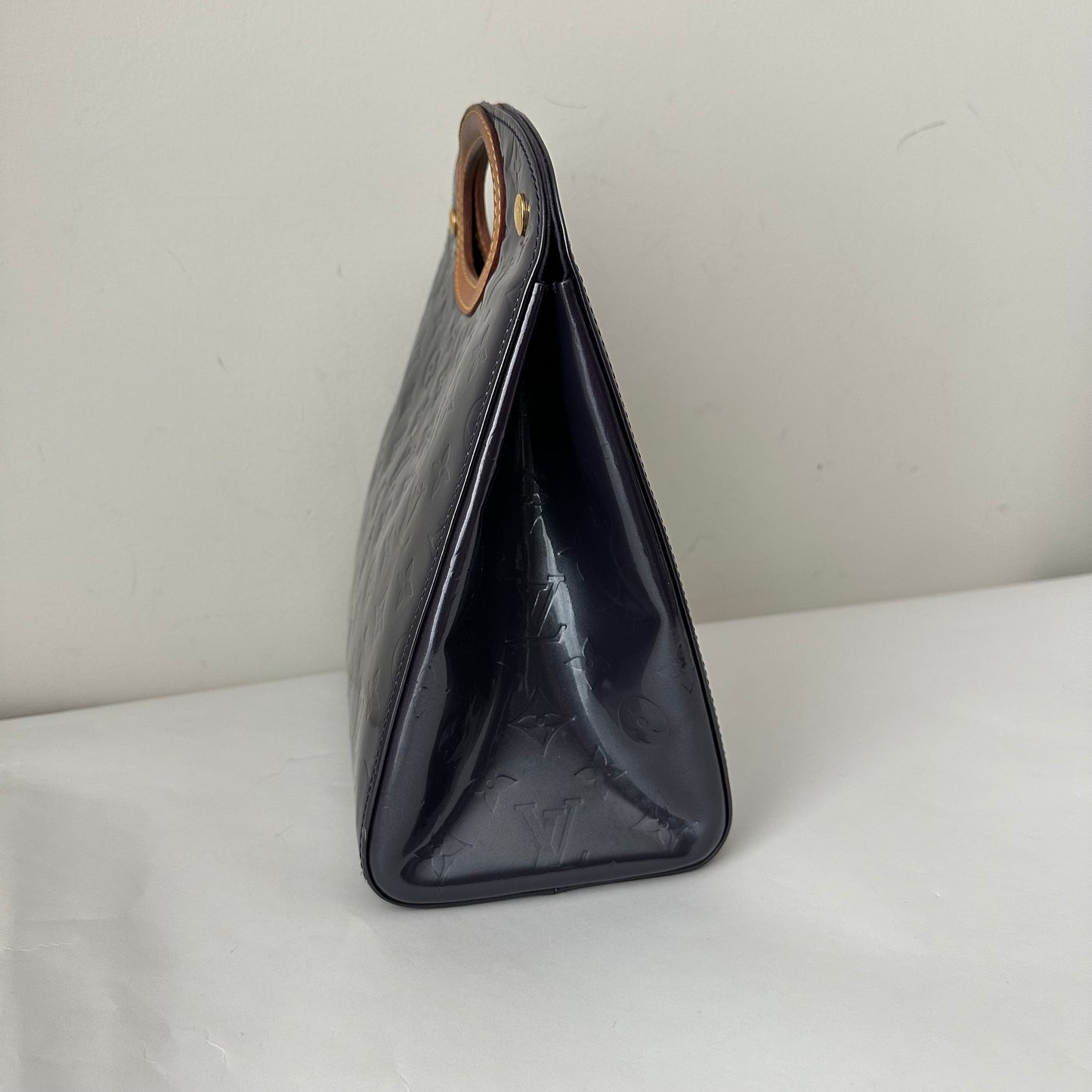 RARE Louis Vuitton Indigo Vernis Maple Drive Handle Bag