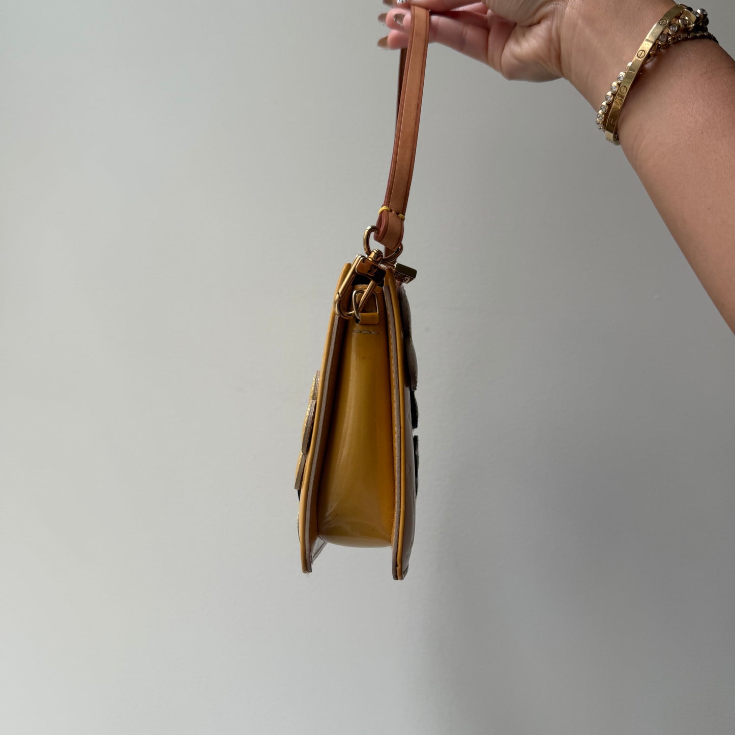 Louis Vuitton Yellow Lexington Flower Fleur Vernis Pochette w/ Dustbag