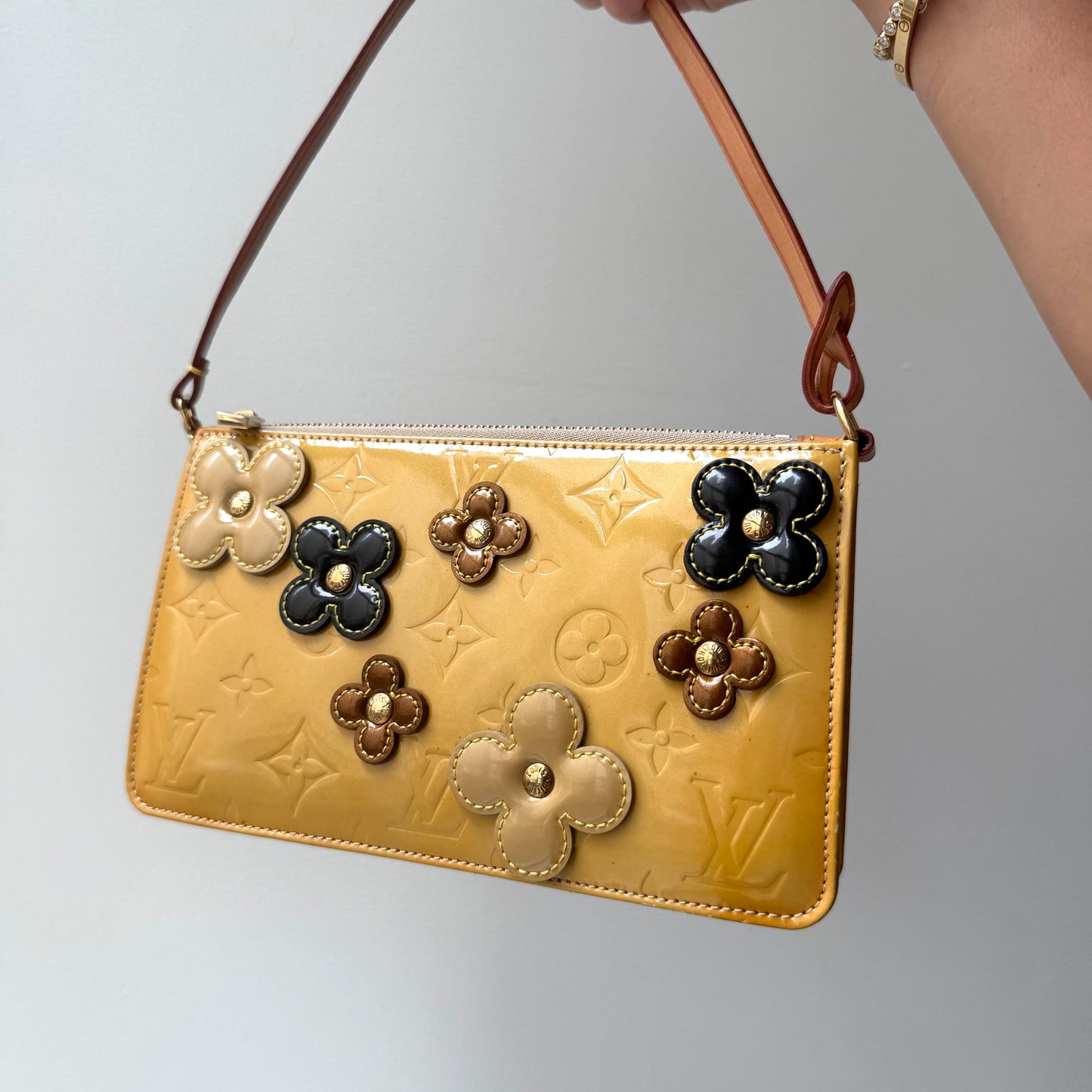 Louis Vuitton Yellow Lexington Flower Fleur Vernis Pochette w/ Dustbag
