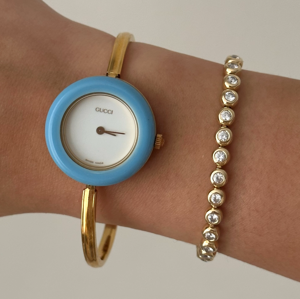 Gucci Gold Bangle Watch w 3 interchangeable bezels