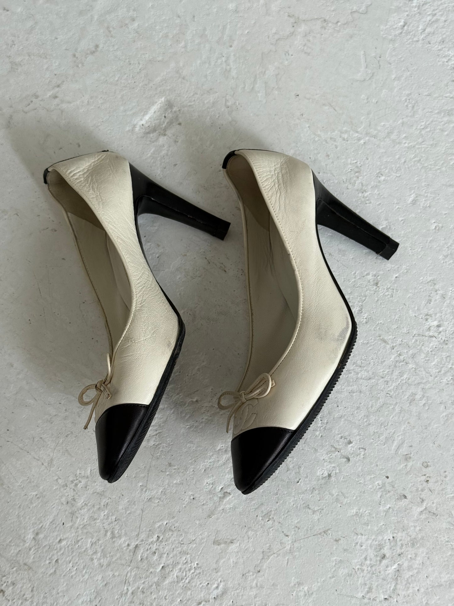 Chanel White and Black Leather CC Ballerina Heels