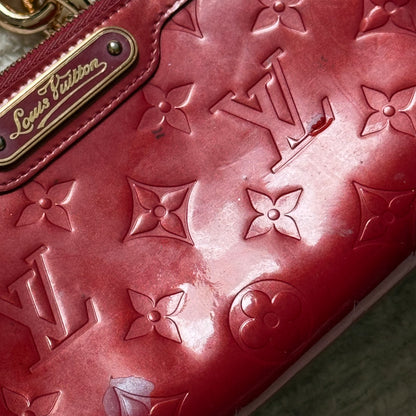 Louis Vuitton Red Vernis Gold Chain Pochette