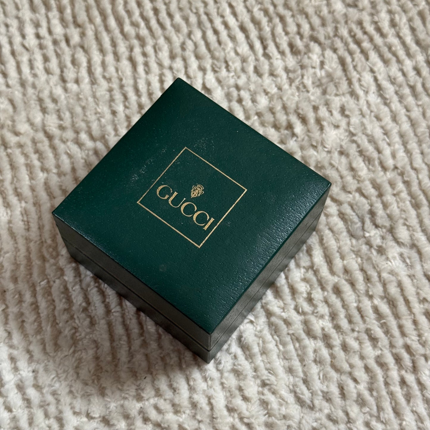 Gucci Gold Rice Link Bezel Watch w/ Box and 5 Metallic Bezels