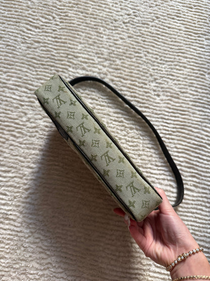RARE Louis Vuitton Mini Lin Monogram Conte de Fees Pochette