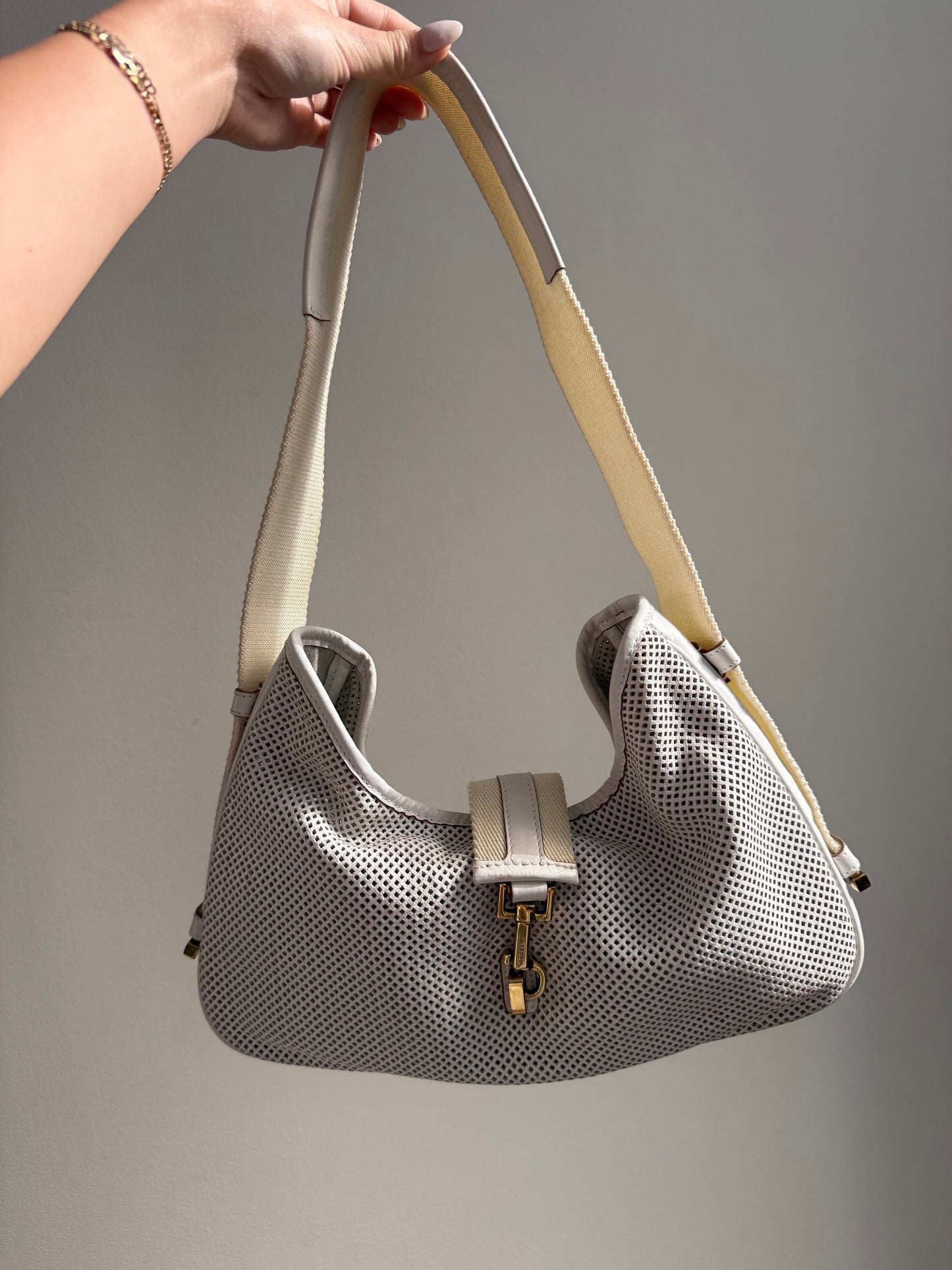RARE Gucci White Perforated Leather Mesh Shoulder Bag