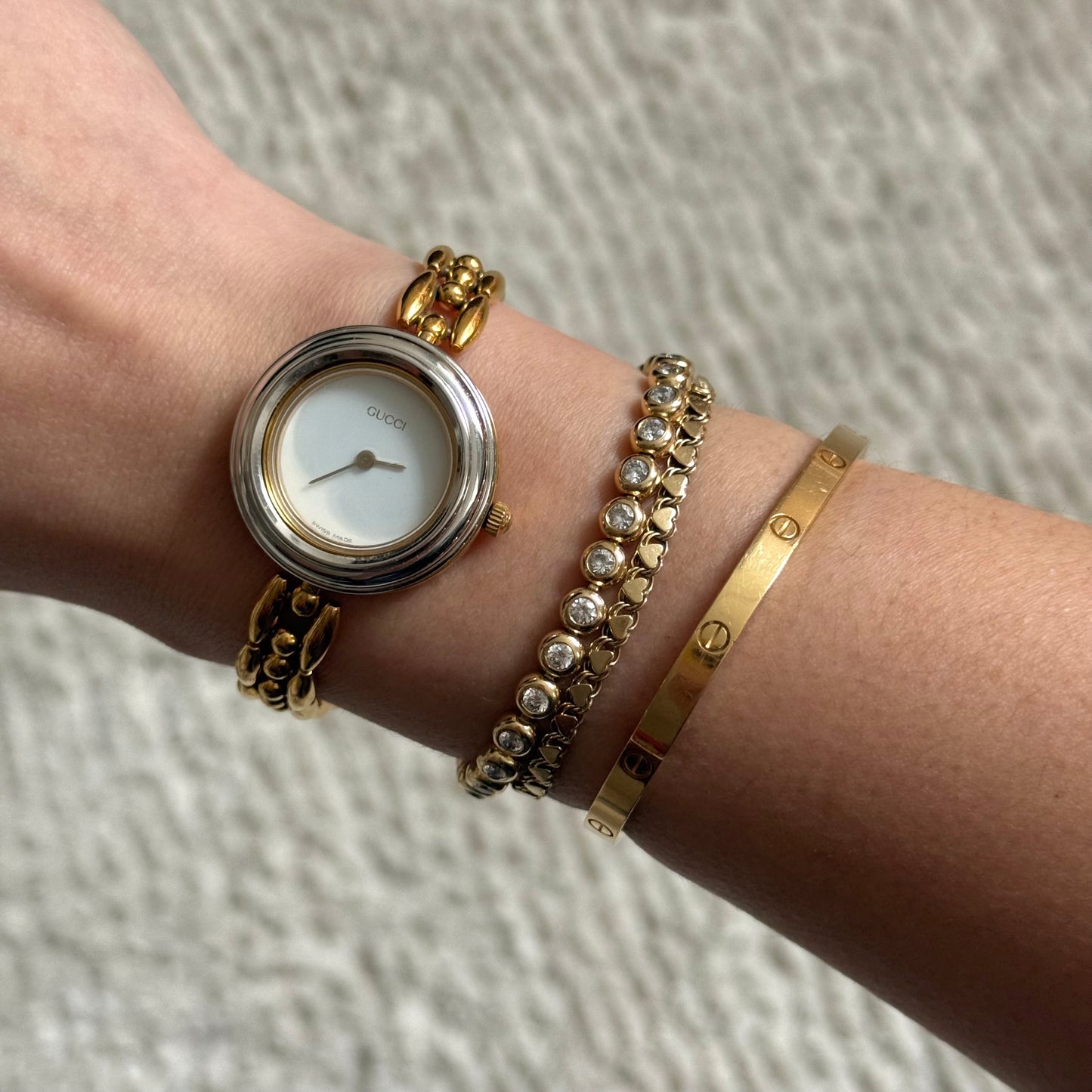 Gucci Gold Rice Link Bezel Watch w/ Box and 5 Metallic Bezels