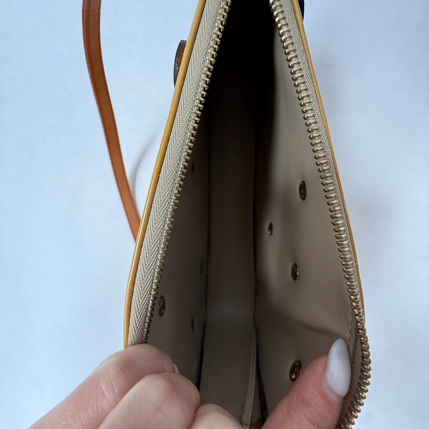 Louis Vuitton Yellow Vernis Lexington Flower Pochette