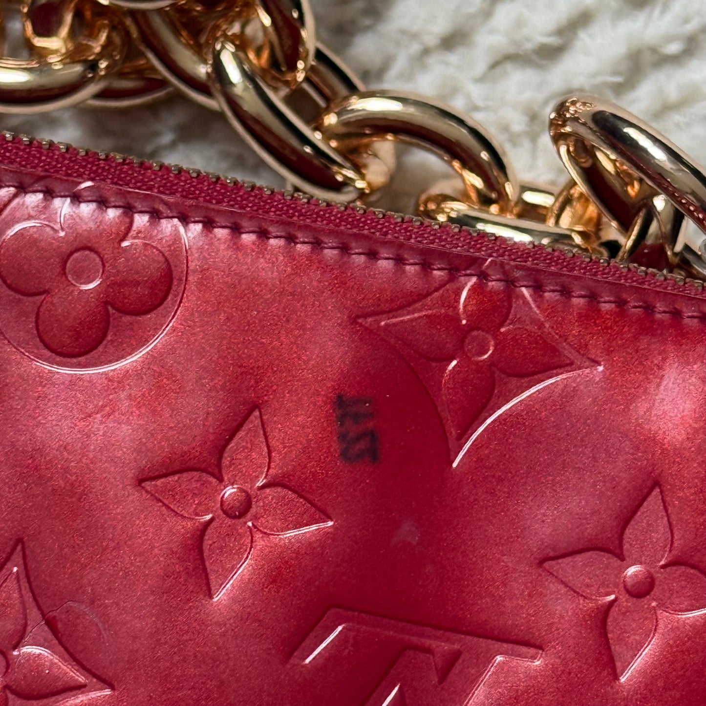 Louis Vuitton Red Vernis Gold Chain Pochette