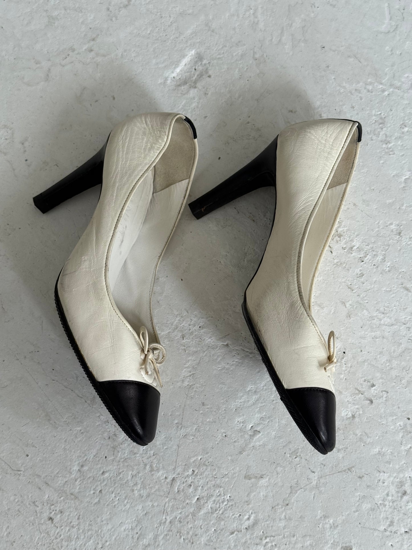 Chanel White and Black Leather CC Ballerina Heels