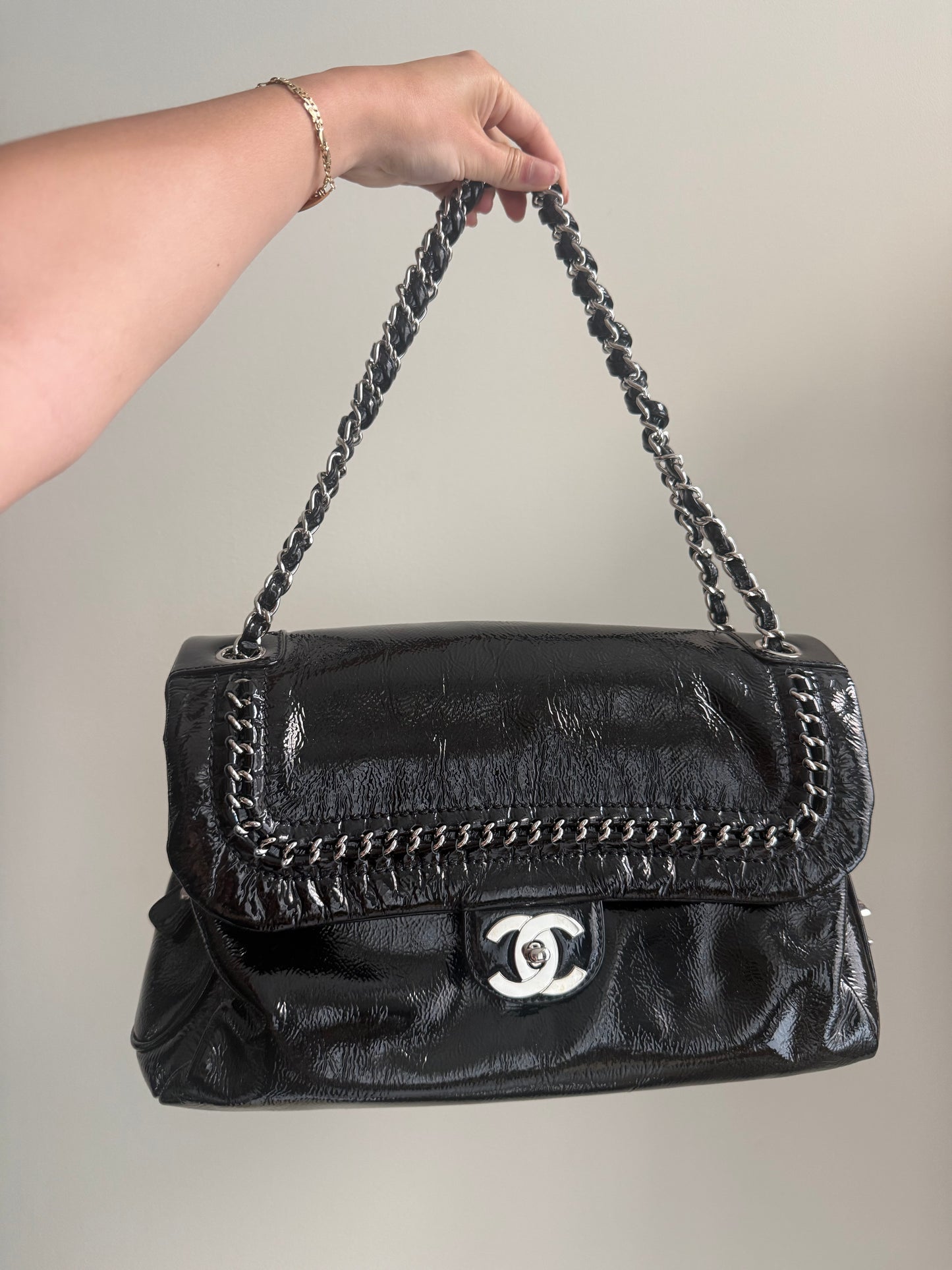RARE NEW Chanel Black Patent Leather Luxe Ligne Flap Bag
