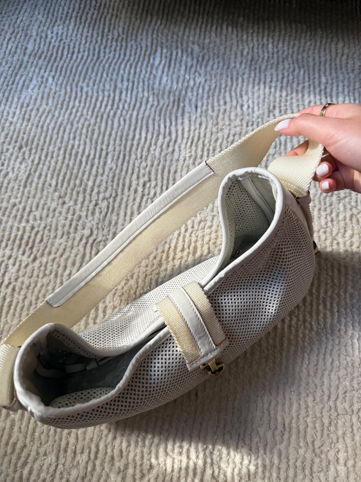 RARE Gucci White Perforated Leather Mesh Shoulder Bag