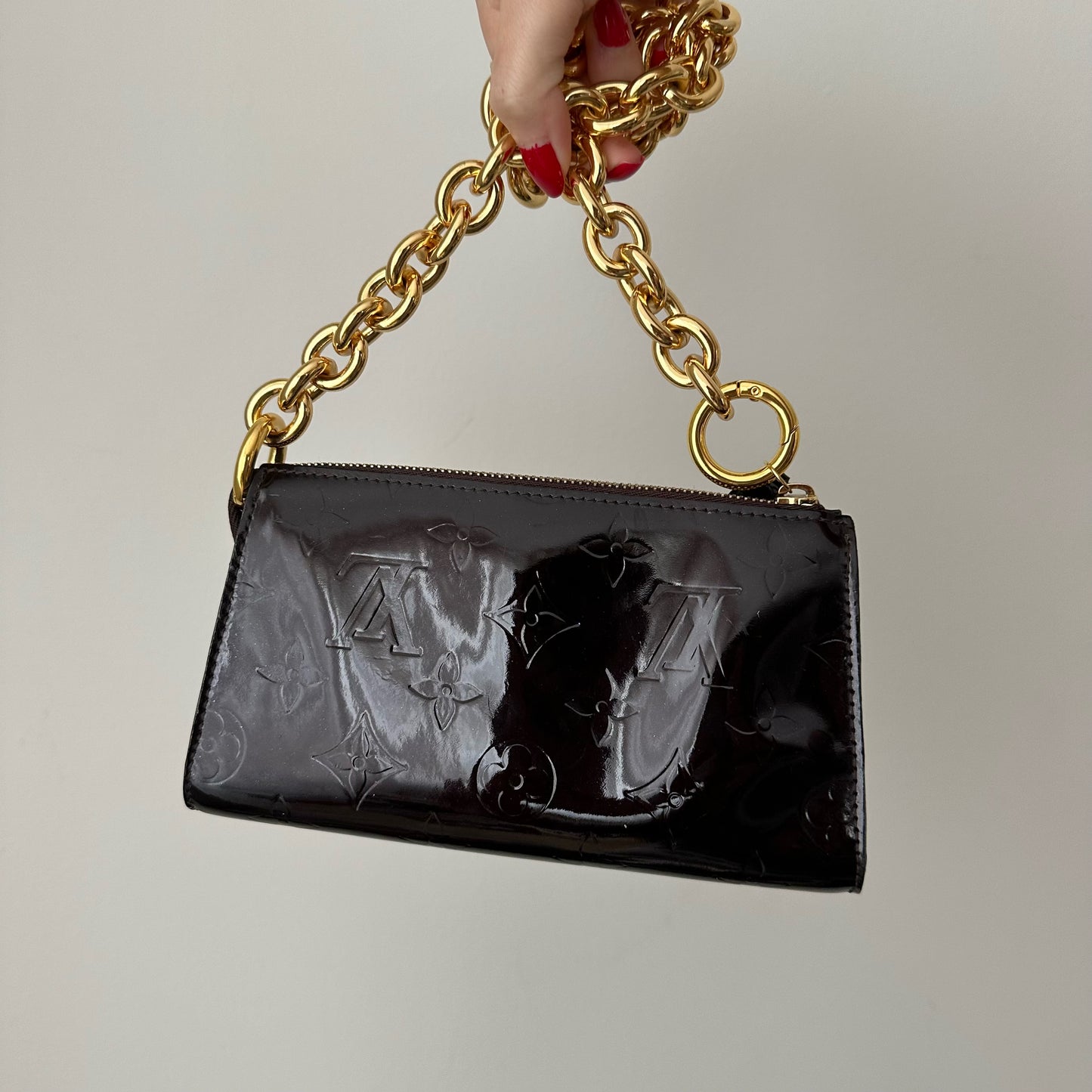 Louis Vuitton Purple Vernis Gold Chain Pochette